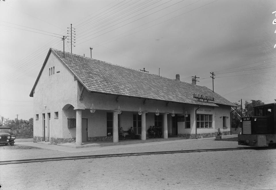 1956 Balatonfenyves, Vasútállomás, Csisztapuszta végállomás, fotó © Uvaterv